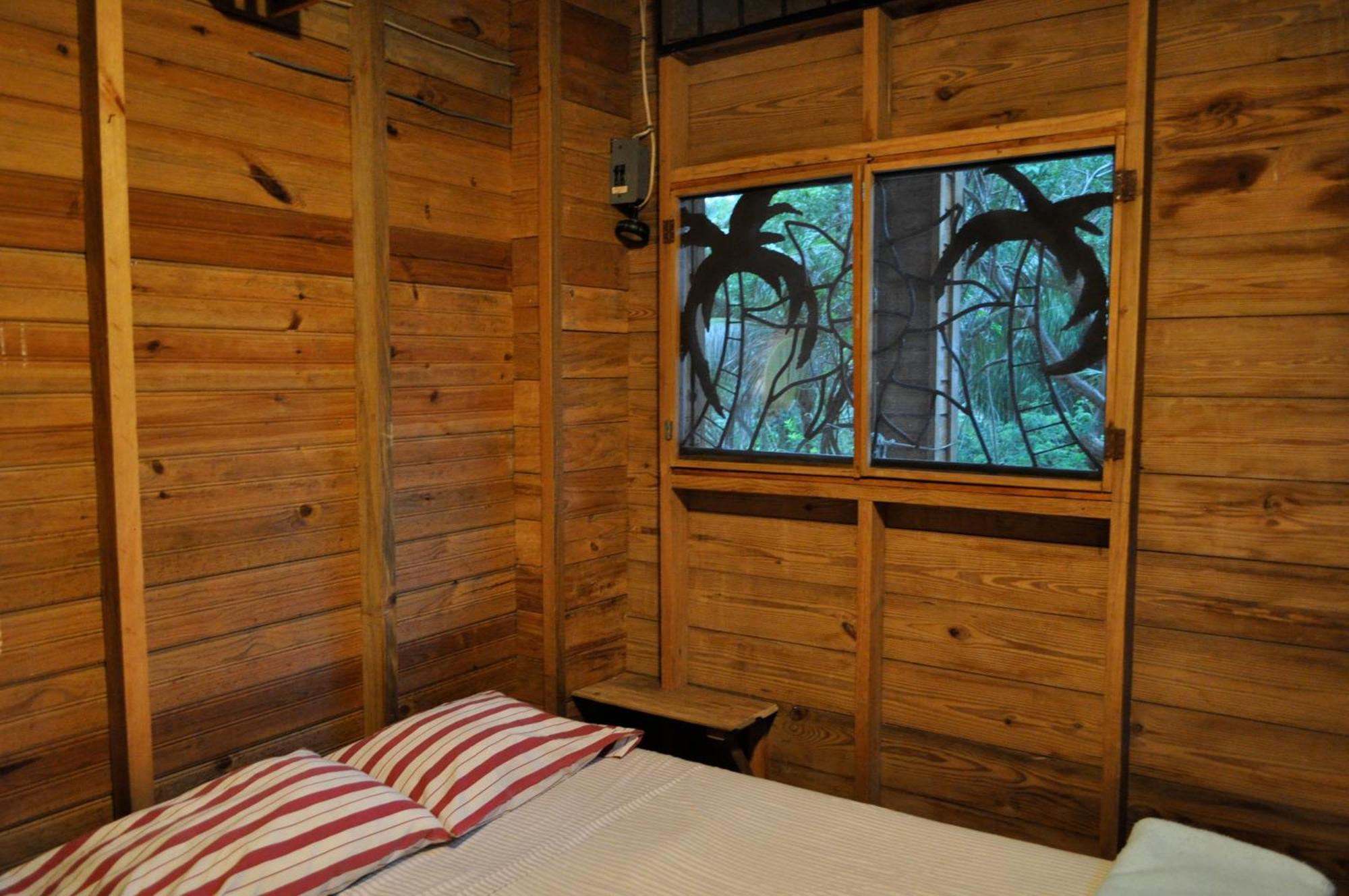 Roatan Bed & Breakfast Apartments West End Phòng bức ảnh